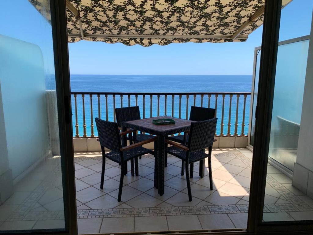 Appartement Front De Mer - Promenade Des Anglais Νίκαια Εξωτερικό φωτογραφία
